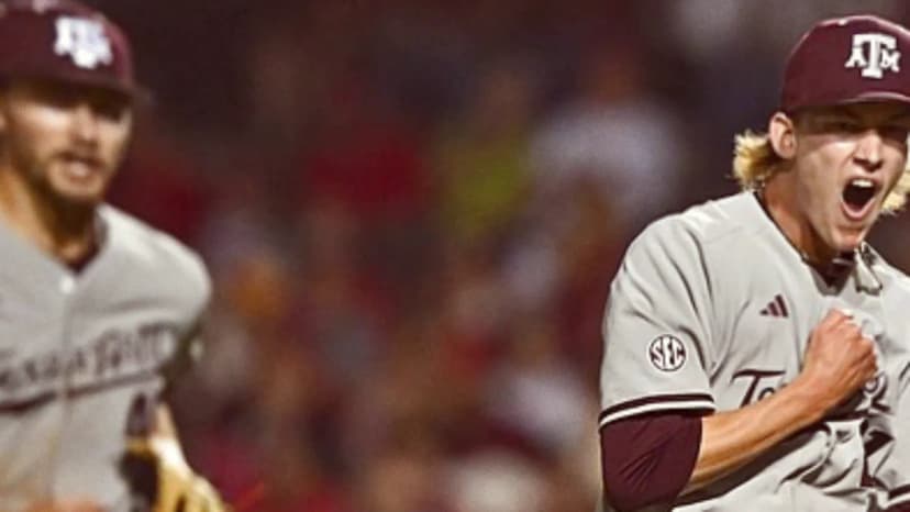 Aggies Ambush Top Ranked Arkansas Baseball in Baum-Walker Stunner