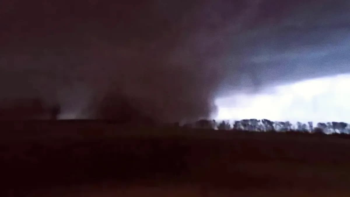 Tornado Emergency Declared as Twin Twisters Threaten Essex Iowa