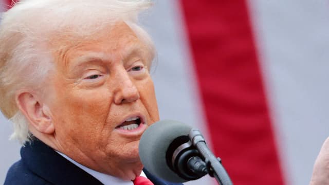Trump Replaces Covid.gov, Pushes Lab Leak Origin