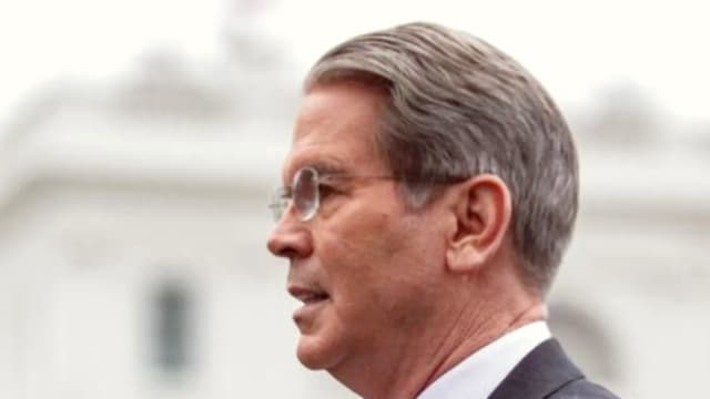 US Treasury's Bessent Forecasts China Tariff Standoff End