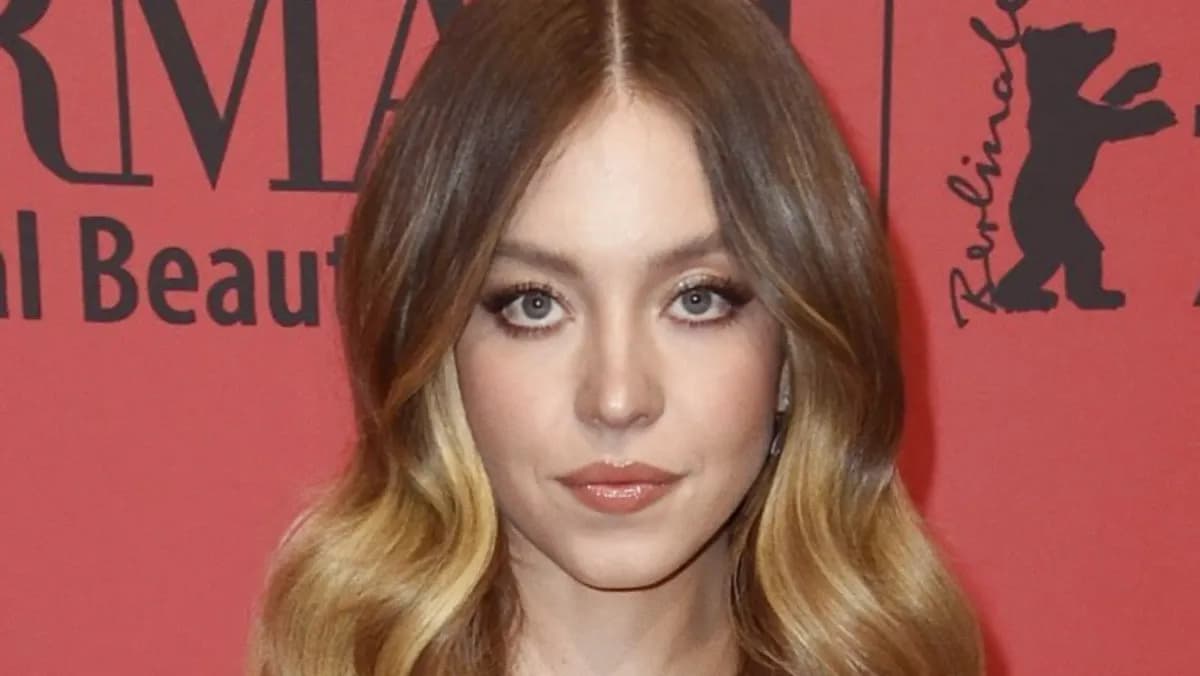 Sydney Sweeney Introduces Puppy After Reports Of Jonathan Davino Split