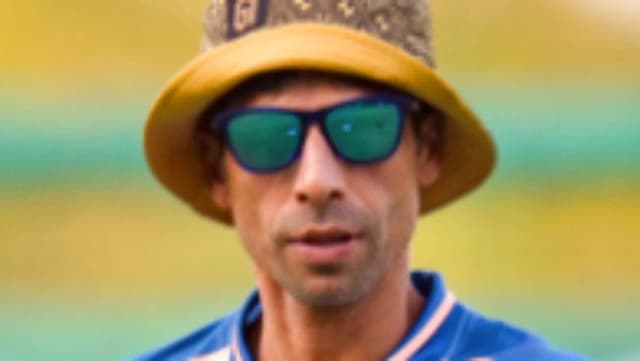 Ashish Nehra Stops Abishek Porel Net Session What Happened