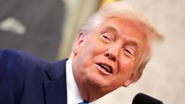 Trump Store Now Selling Gold Note as Tariffs Hit Trump 2028 Hat