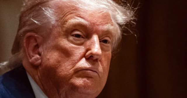 Trump Adjusts Tariff Tone After Meeting With Target, Walmart