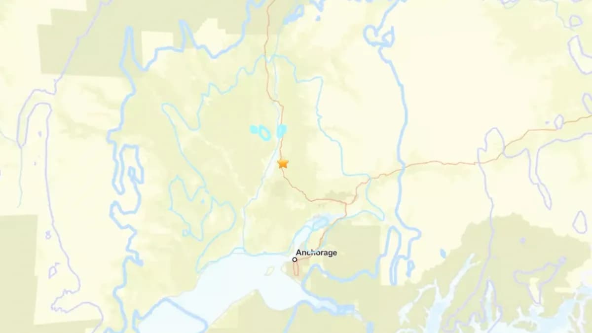 Moderate Alaska Earthquake Shakes Area Near Anchorage Homes