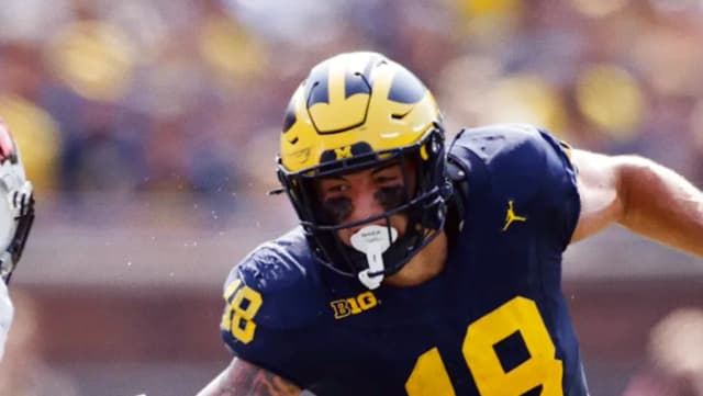 Bears Snag Top Tight End COLSTON LOVELAND In NFL First Round