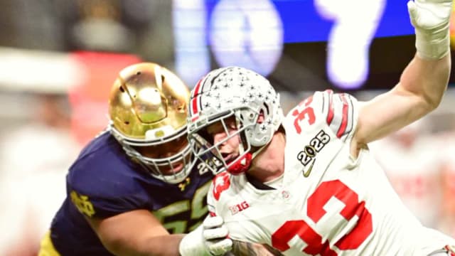 Que Robinson Listed Among Players Available for Commanders Day 3 Draft