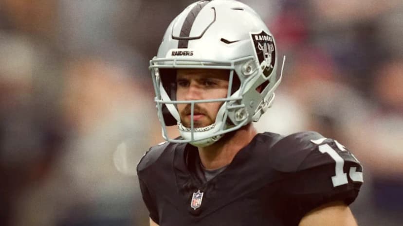 Veteran Wide Receiver Hunter Renfrow Signs One-Year Deal With PANTHERS