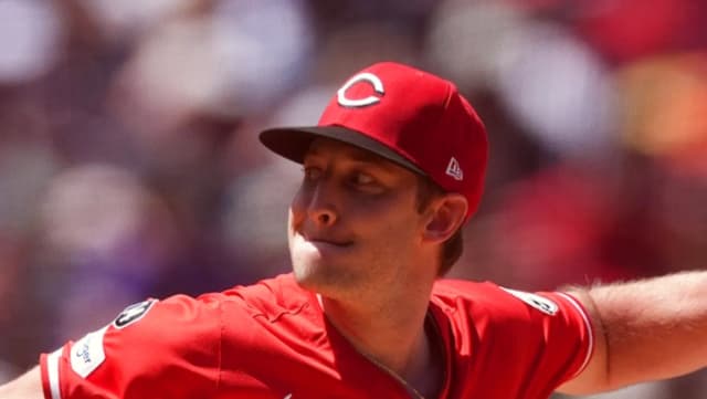 St. Louis Cardinals Head to Cincinnati to Face Reds in Opener