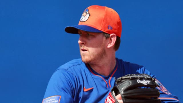 Mets Select Brandon Waddell, Put Young on Injured List