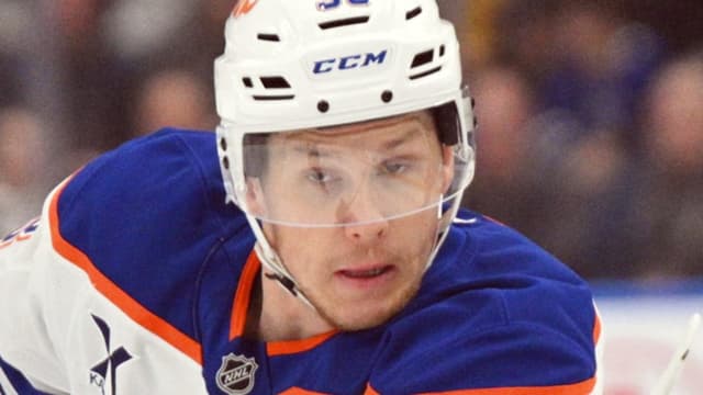 Evander Kane Makes Immediate Impact for Oilers Against Kings