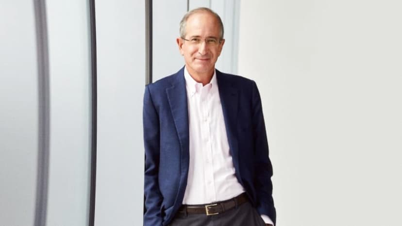Comcast Chief Brian Roberts Sees Pay Dip To $33.9 Million