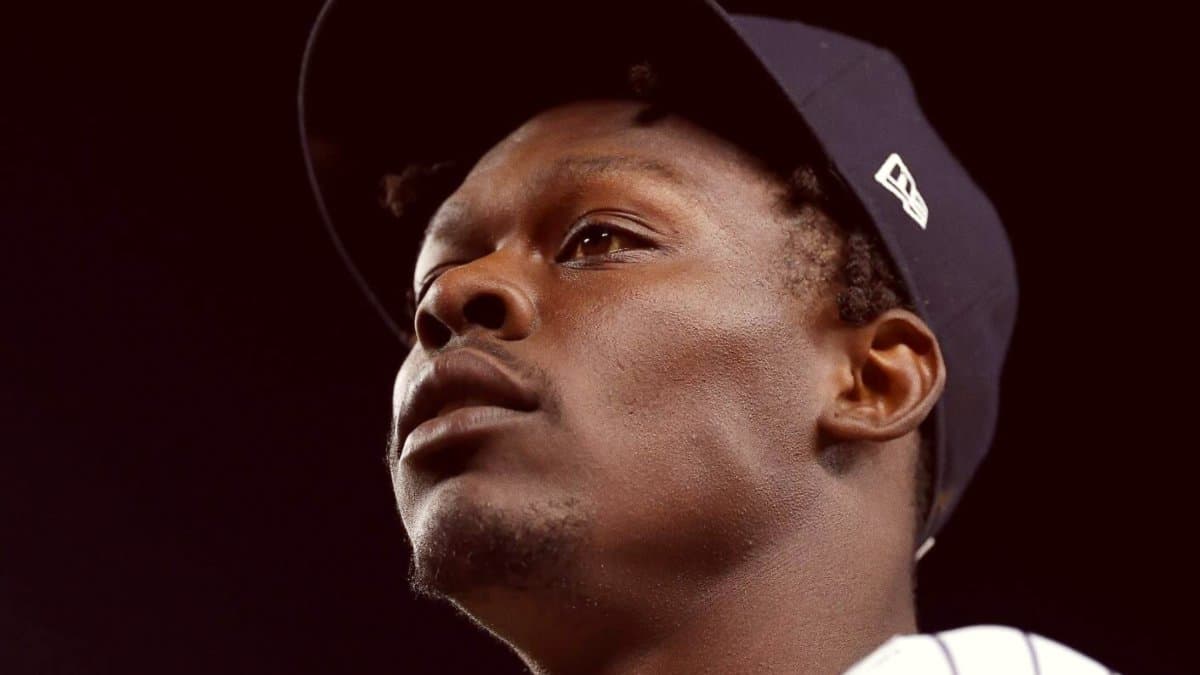 Yankees Place Jazz Chisholm Jr. on Injured List, Jorbit Vivas Recalled