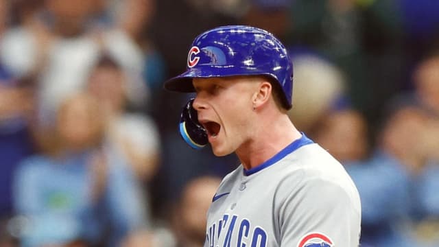Cubs Defeat Brewers Twice, Add to Lead in National League Standings