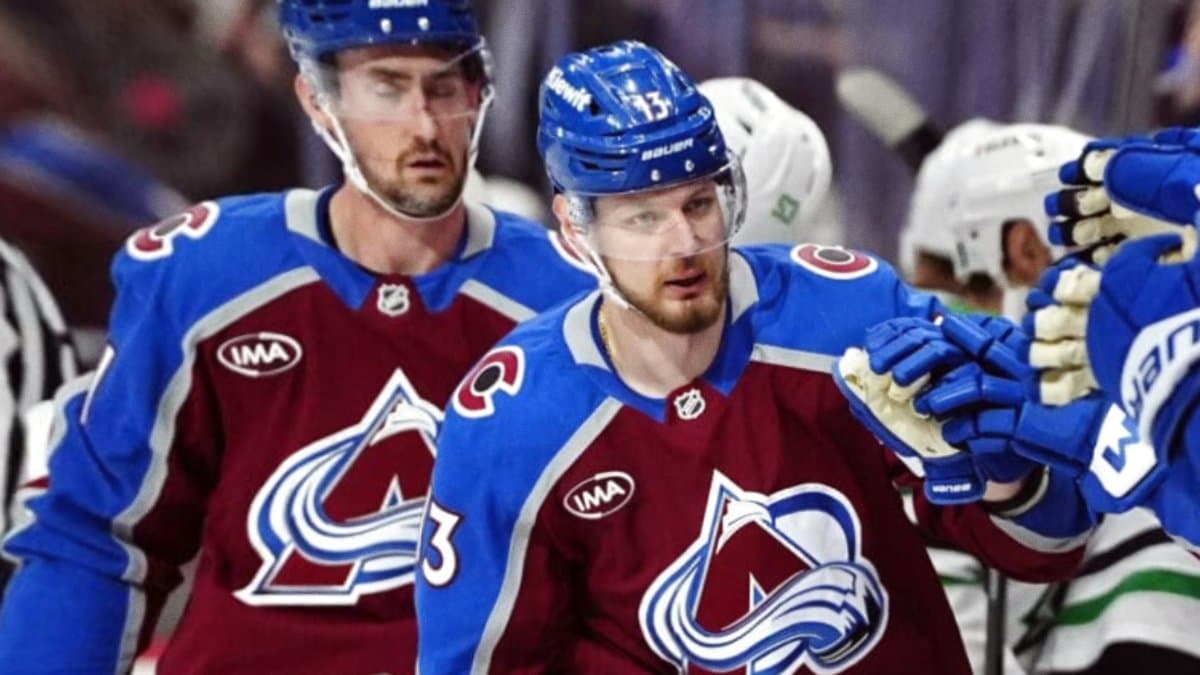 Bednar's Avalanche Advance to Second Round After Win Over Stars