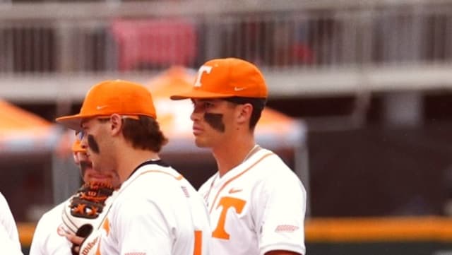 Weather Suspends Tennessee Baseball Game Versus Auburn Doubleheader Set