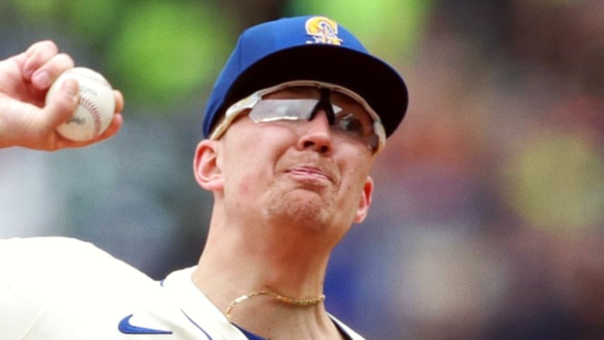 Seattle Mariners Rookie Pitcher Logan Evans Earns First Career Win