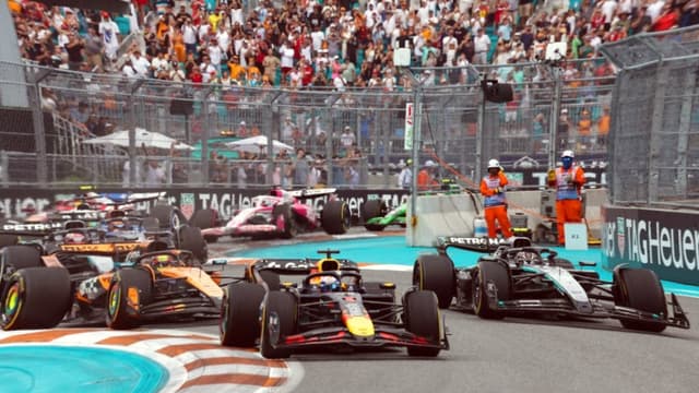 Miami Grand Prix. Verstappen Maintains F1 Lead Amidst Opening Lap Scramble