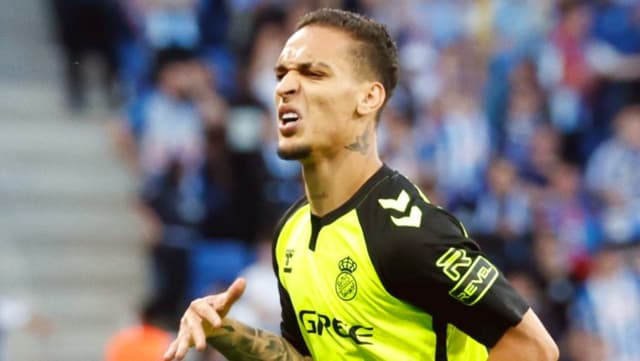 Real Betis Wins at Espanyol on Late Goals Secures Europe Spot
