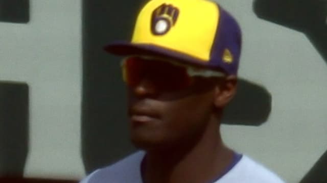 Daz Cameron Makes Brewers Debut Records First Major League Hit