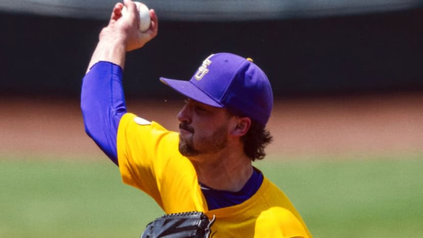 No. 2 LSU Baseball Plays Decisive Sunday Game Against Texas A&M