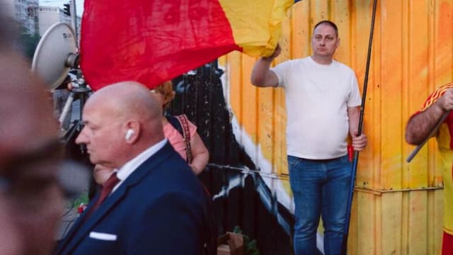 Nationalist Simion Ahead in Romanian Presidential Election Rerun