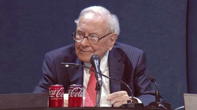 Buffett To Step Down As Berkshire Hathaway CEO Abel Takes Over Role