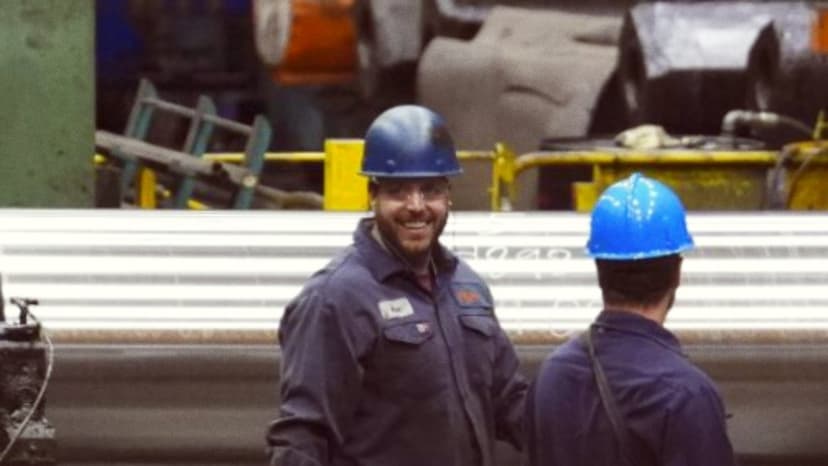 Canadian Manufacturing PMI Plunges to Post-Pandemic Low on Tariff Uncertainty