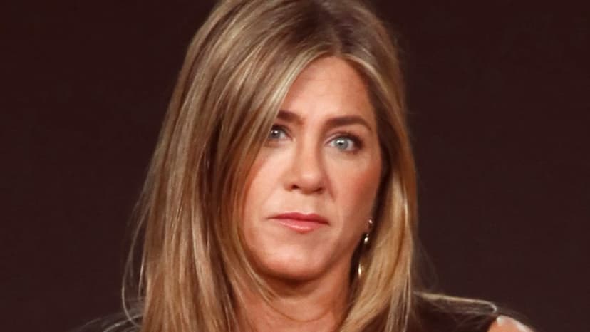 Man Crashes Vehicle Into Gates of Jennifer Aniston's Los Angeles Home
