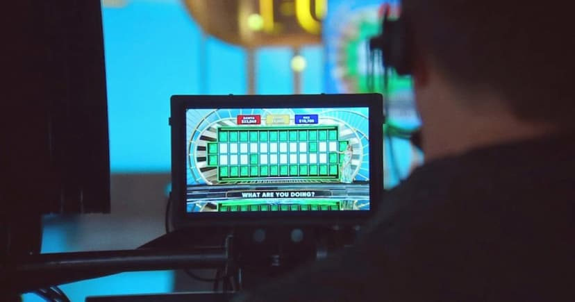 Vanna White, Ryan Seacrest Share Secrets From Game Show Set