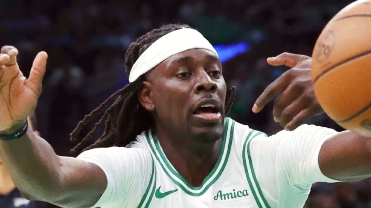 Celtics Game One Underway Versus Knicks With Full Roster
