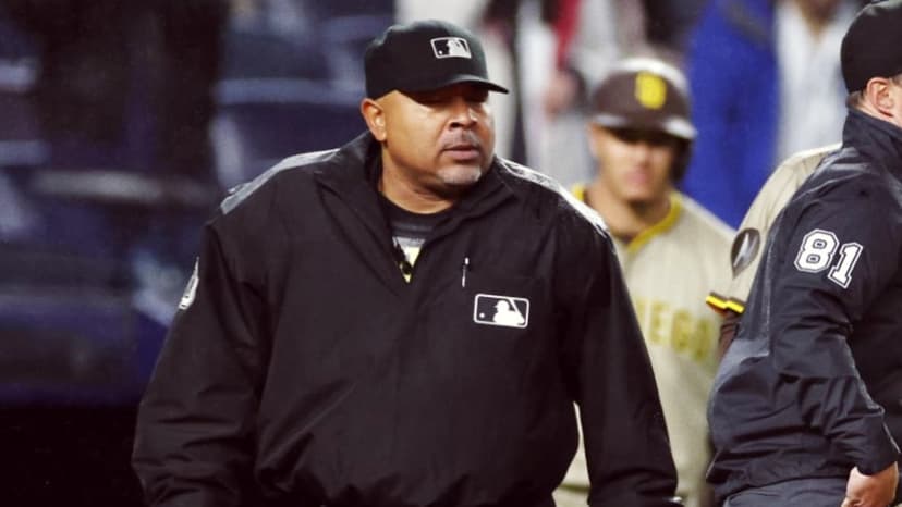 Padres Stage Comeback Victory Over Yankees, Shaking MLB Standings