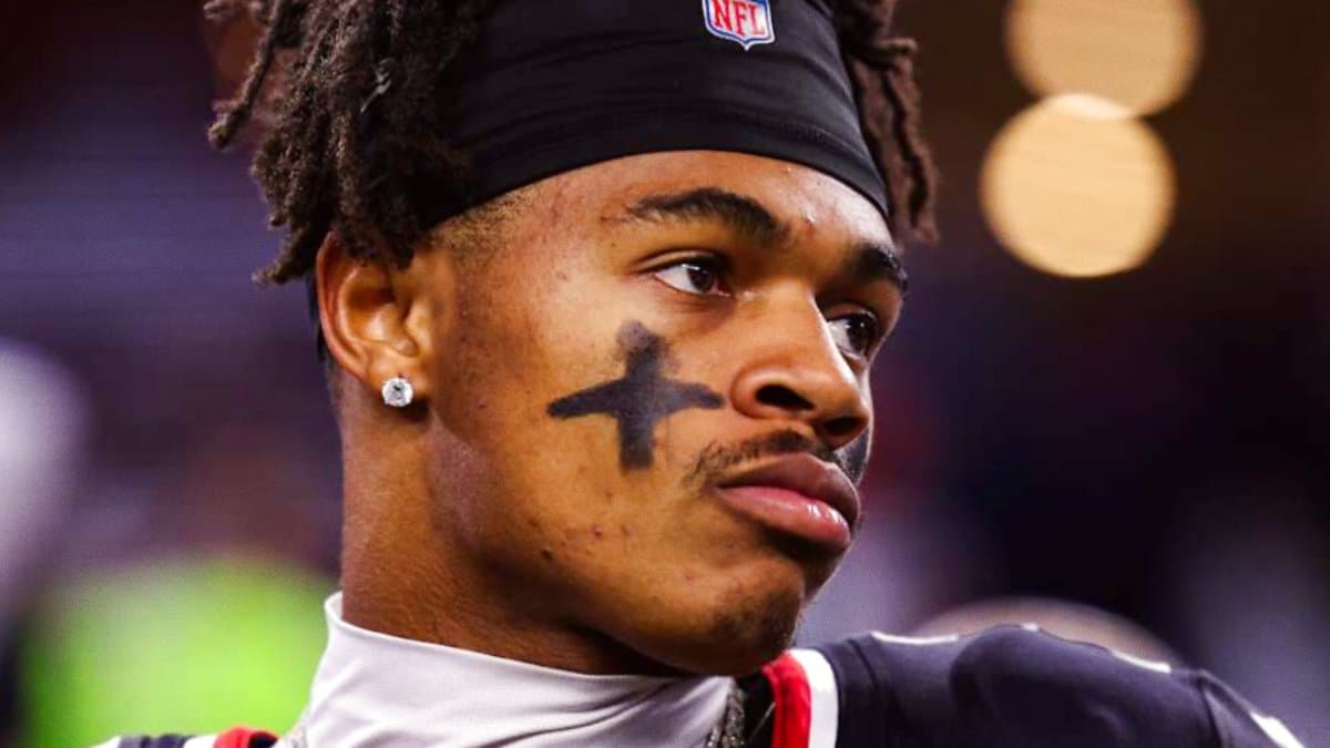 Texans WR Tank Dell Rehab on Track Coach Says No Set Timeline
