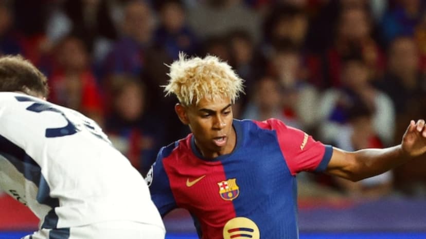Inter Milan Hosts Barcelona in UEFA Champions League Decider