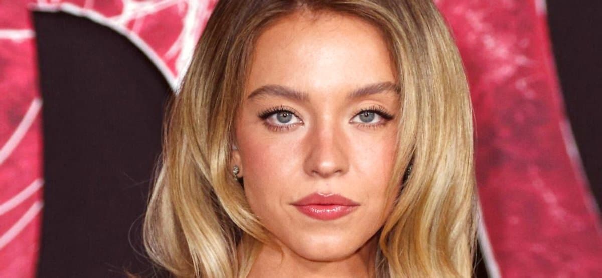 Sydney Sweeney’s Attire at 2025 Met Gala Draws Online Debate