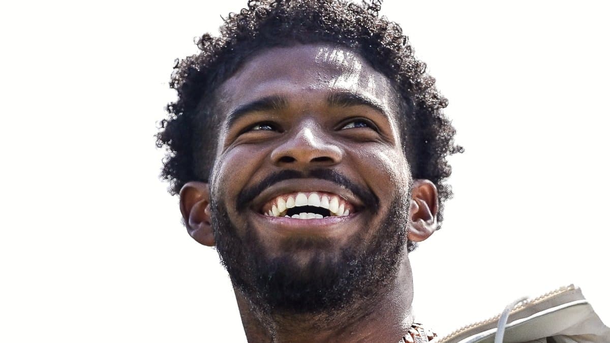 Browns Assign Number 2 to Wide Receiver DeAndre Carter