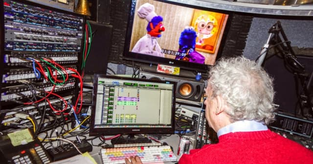 Grant Cut by DOE Ends Funding for Children's PBS KIDS Shows