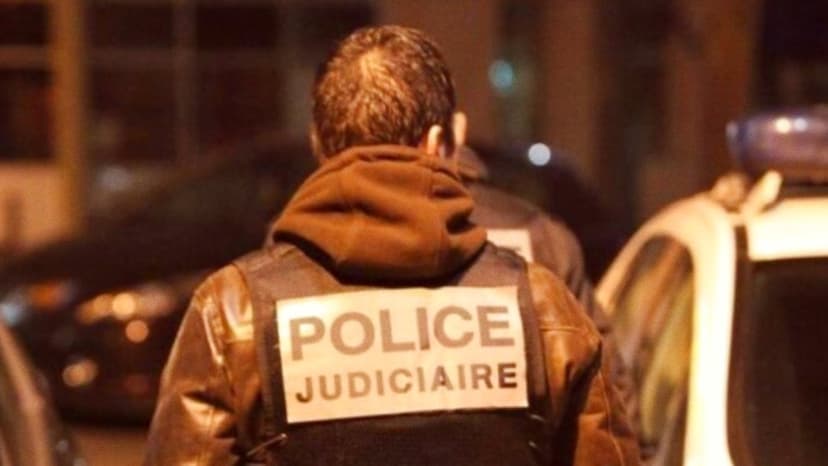 Man Dies in Paris Stabbing After Bike Confrontation