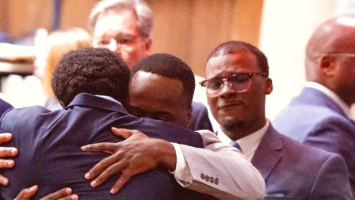 Ex-Memphis Officers Acquitted of State Charges in Tyre Nichols Death