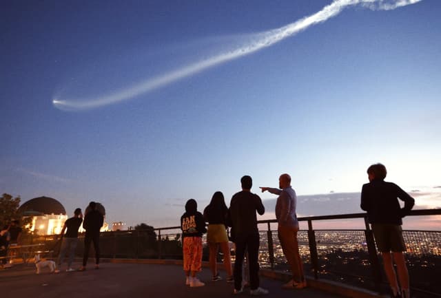 US Pushes Nations Facing Tariffs To Grant Starlink Approval
