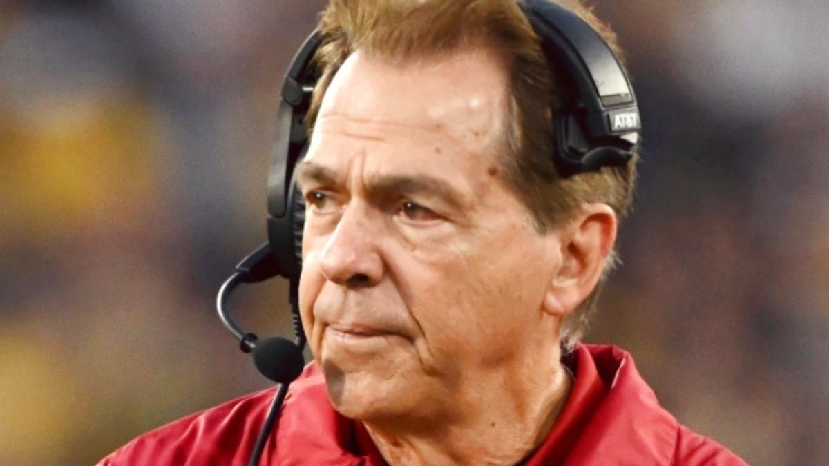 President Trump Considers College Sports Commission After Saban Meeting