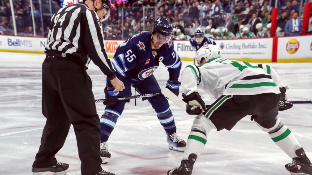 Stars Seek to End Road Game One Skid Against Jets in Playoffs