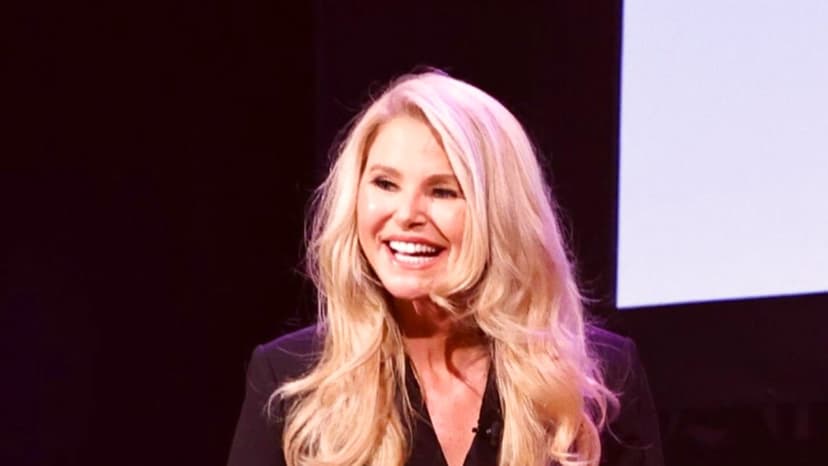 Christie Brinkley Reflects on Magic Dirt and 1994 Crash