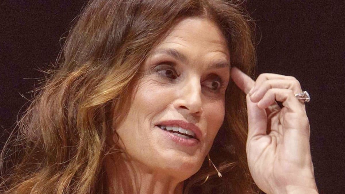 Cindy Crawford's Kids Discuss Growing Up, Family Modeling Campaign Launched