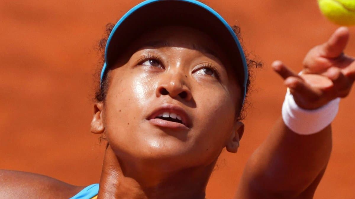 Naomi Osaka Rallies Past Golubic in Rome Second Round Extending Streak